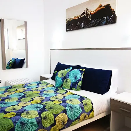 L'insenatura Feriehus Torre Lapillo